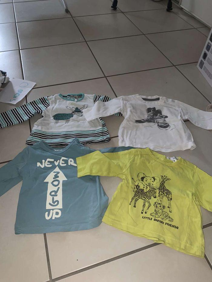 Lots de quatre T-shirts manche longue