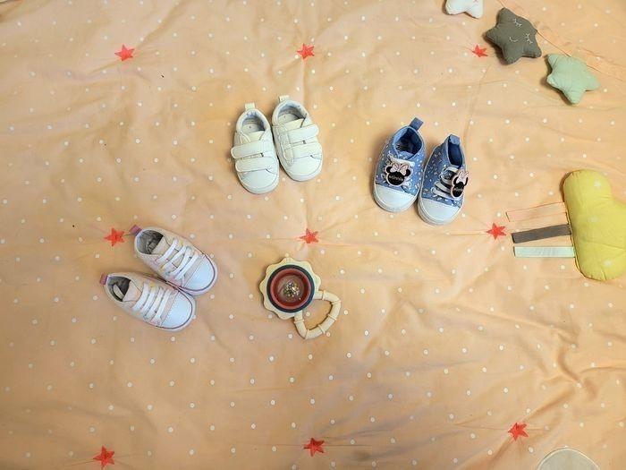 Lot chaussures bébé fille 0-3 mois - photo numéro 1