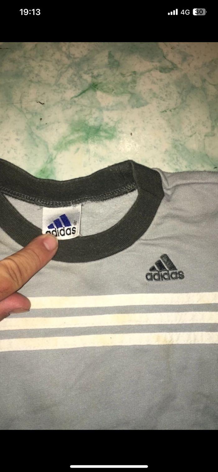 Pull enfant adidas gris authentique 2/3 ans, très peu porté très bon état - photo numéro 8