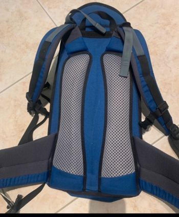 Porte bébé rigide Deuter - photo numéro 7