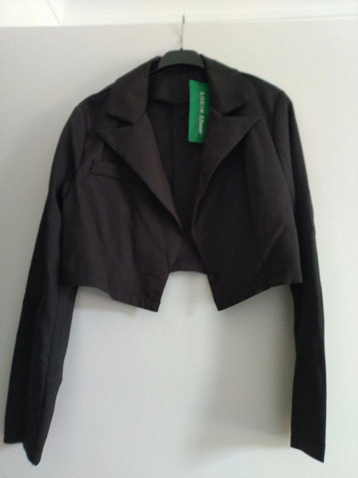 Veste de tailleur neuve - photo numéro 1