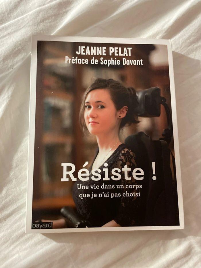 Résiste ! - photo numéro 1