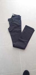 Jeans noir T38 Zara