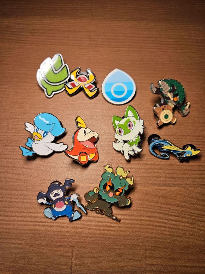 Lot pins pokémon - photo numéro 1