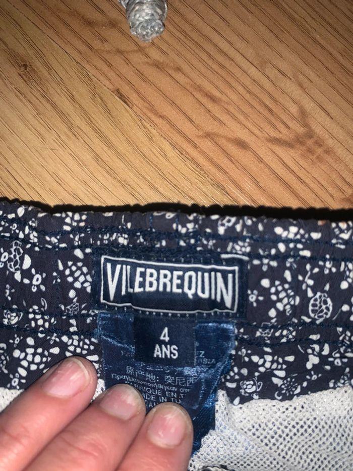 Short de bain vilebrequin taille 4 ans avec sa pochette de rangement - photo numéro 2