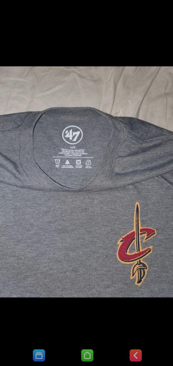 T-shirt NBA cavaliers neuf - photo numéro 4