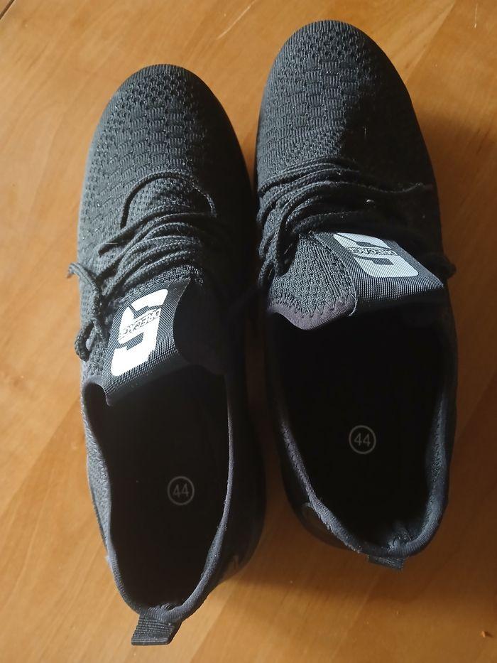 Chaussures de sécurité - photo numéro 1