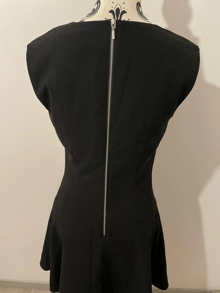 Robe patineuse bas évasé habillé chic noir sans manche col rond camaïeu taille 38 - photo numéro 5