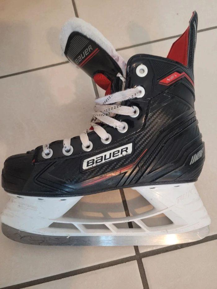 Patins à glace hockey 36 Bauer NSX - photo numéro 1