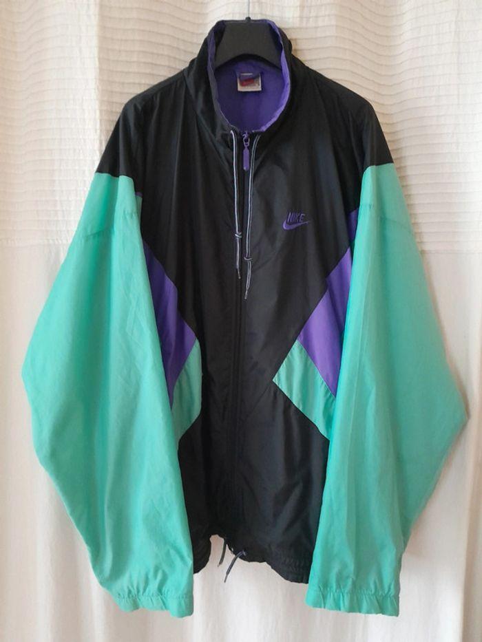 Veste Nike / Vintage / 90's / TBE. - photo numéro 1