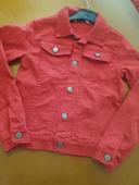 veste en jean rouge neuf 9,10 ans