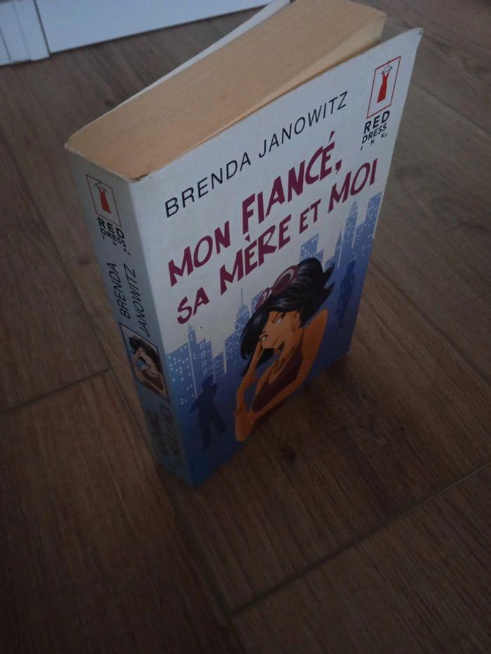 Livre Mon fiancé, sa mère et moi - photo numéro 3