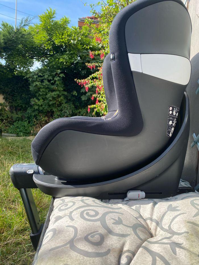 Siège auto Cybex avec base Isofix - photo numéro 2