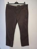 Pantalon marron Burton taille 44 comme neuf