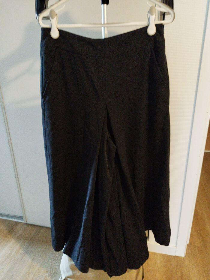 Jupe culotte noir taille 42 - photo numéro 1