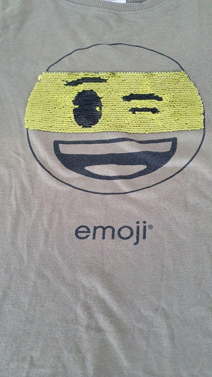 T shirt emoji  en 10 ans - photo numéro 2