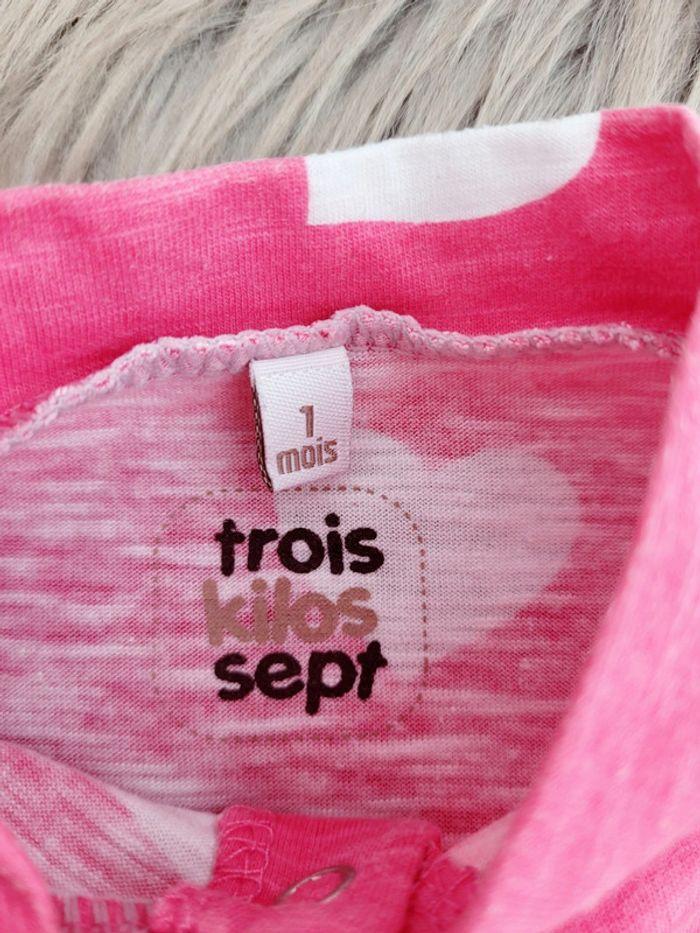 Joli pyjama Trois Kilos Sept taille 1 mois - photo numéro 3