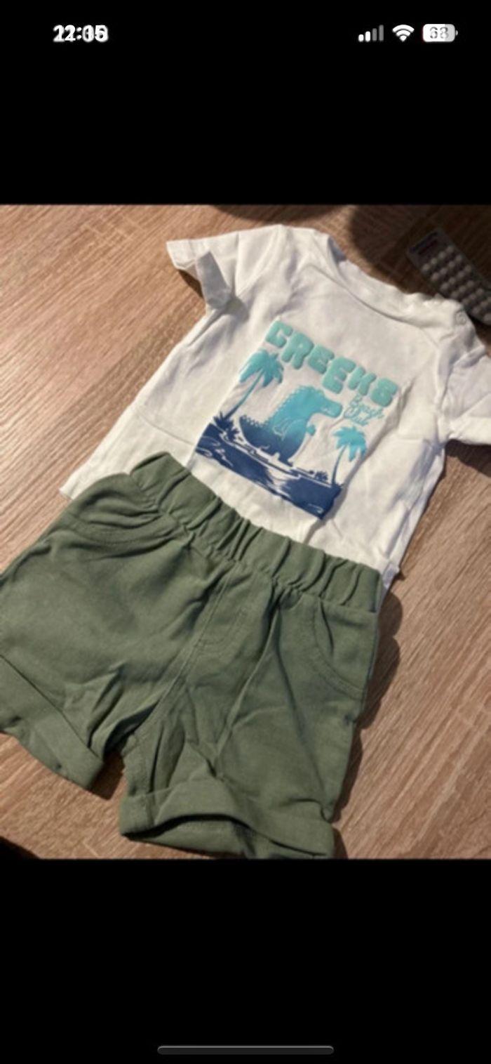 Ensemble short et tee-shirt bébé Creeks - photo numéro 1