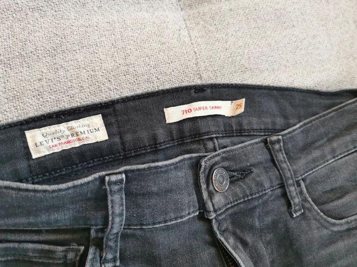 Jeans Levi's 710 super skinny femme noir taille 25 - photo numéro 4