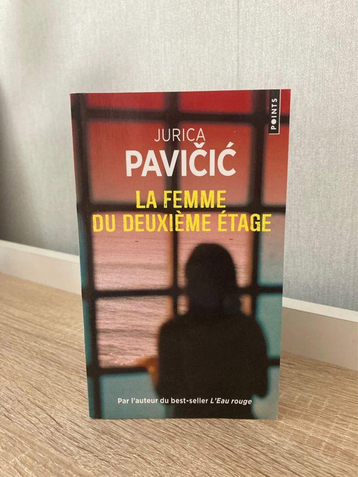 La Femme du Deuxième Étage de Jurica Pavicic - photo numéro 1