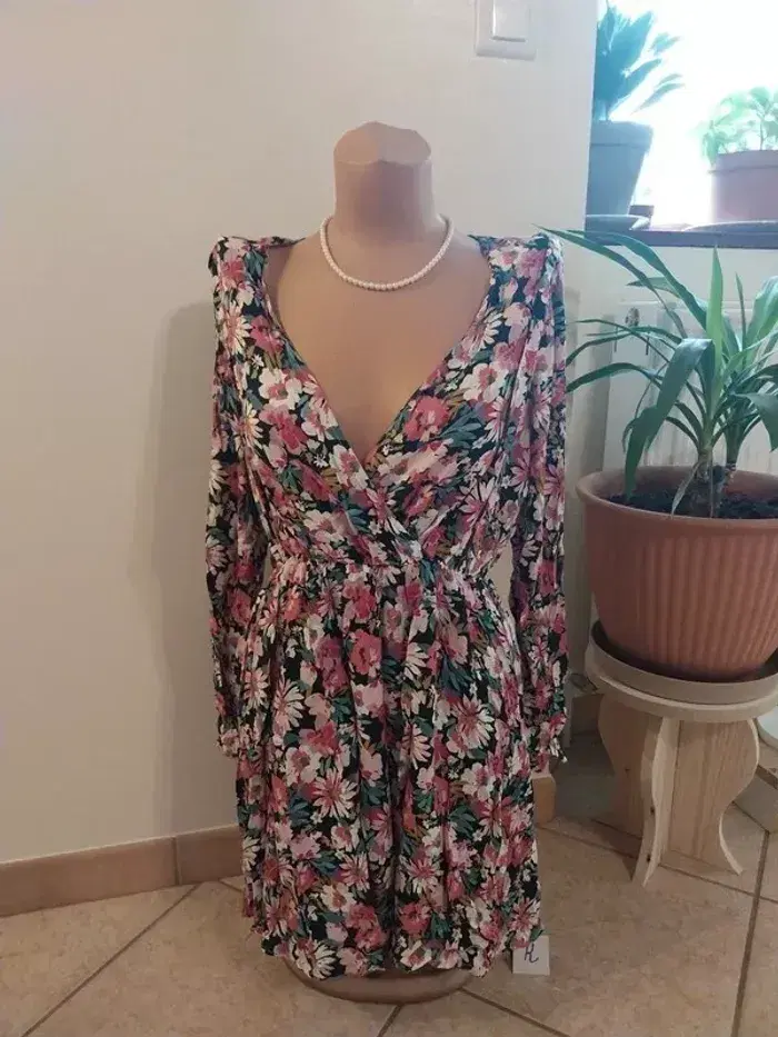 Robe camaïeu taille 36 neuve - photo numéro 1