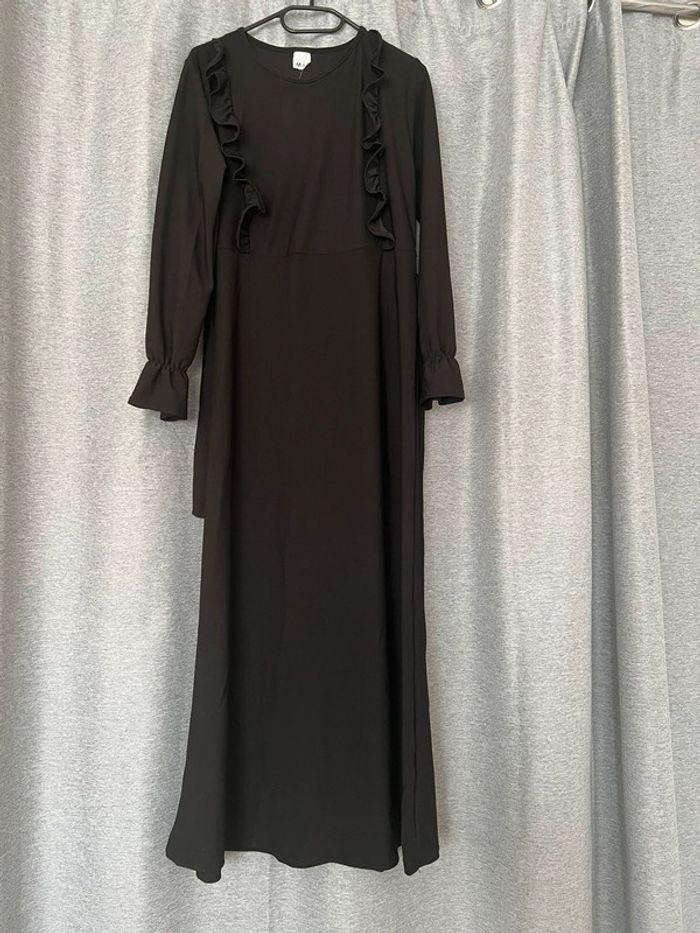 Robe Longue Noire Neuve - photo numéro 1