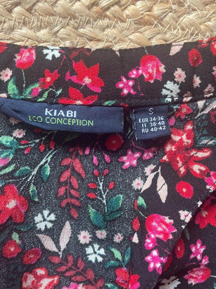 Blouse fleurie kiabi taille S - photo numéro 3