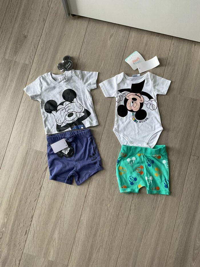 Lot de 2 ensembles Mickey - photo numéro 1