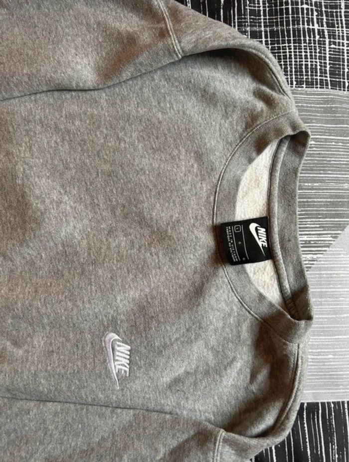 Pull gris avec de la moumoute, Nike, taille L - photo numéro 2