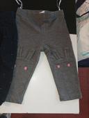 Lot 2  pantalon et un legging