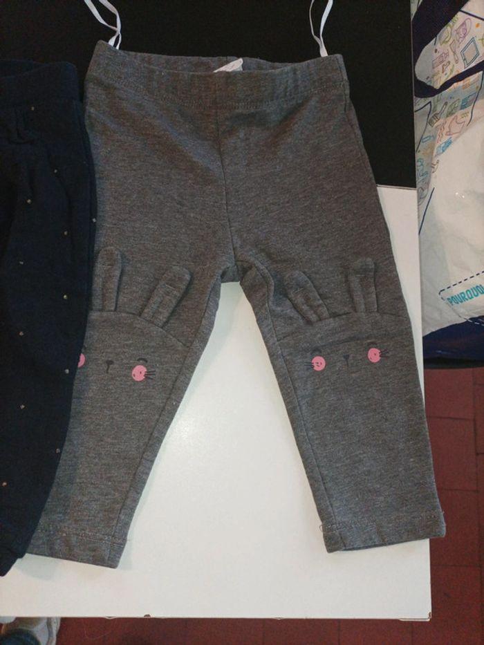 Lot 2  pantalon et un legging - photo numéro 1