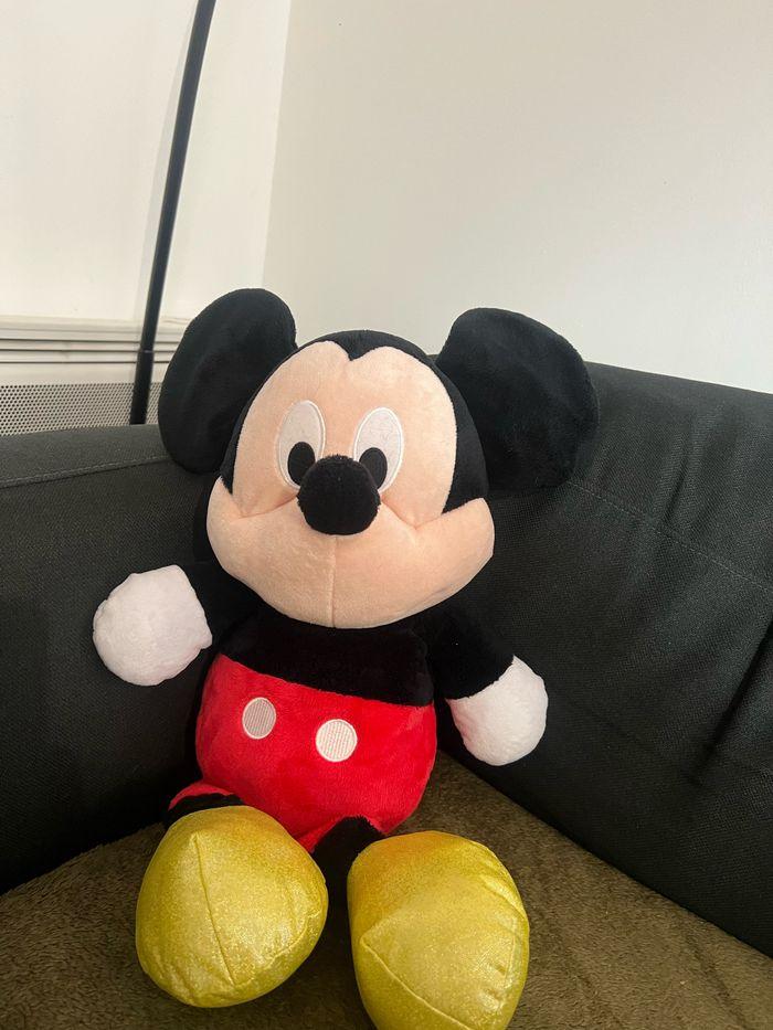 Peluche Mickey Disney - photo numéro 1