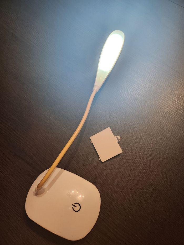 Lampe de chevet ou de bureau - photo numéro 4