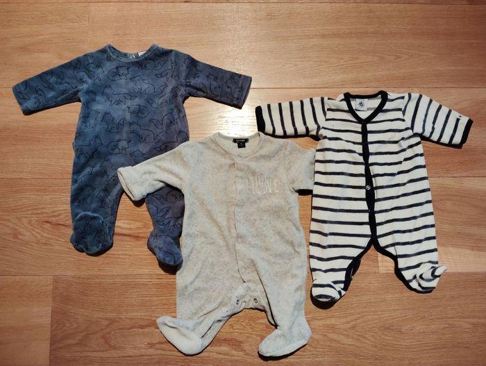 6 Pyjamas bébé - 1 mois - photo numéro 1