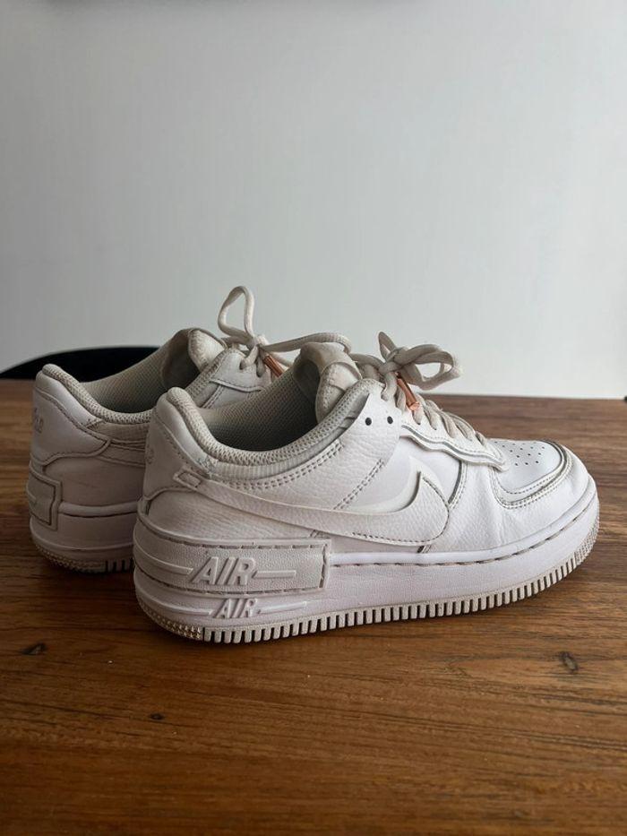 Nike - air force 1 - édition limitée - photo numéro 1