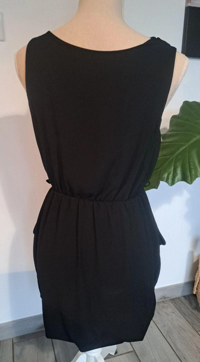 Robe noire MIM taille - photo numéro 2