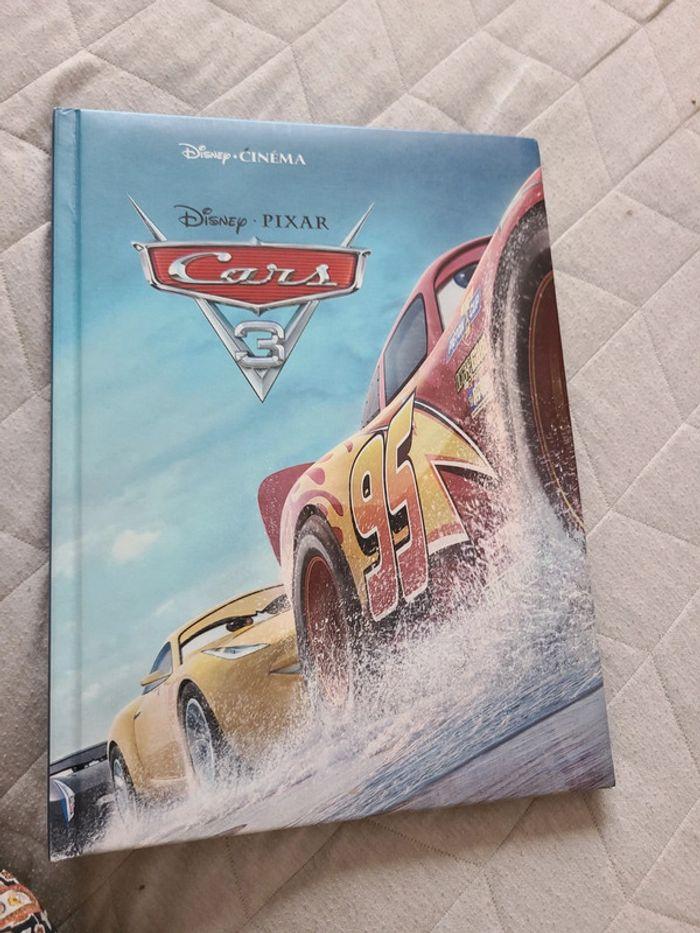 Gros livre cars 3 - photo numéro 1