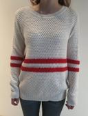 Pull blanc et rouge