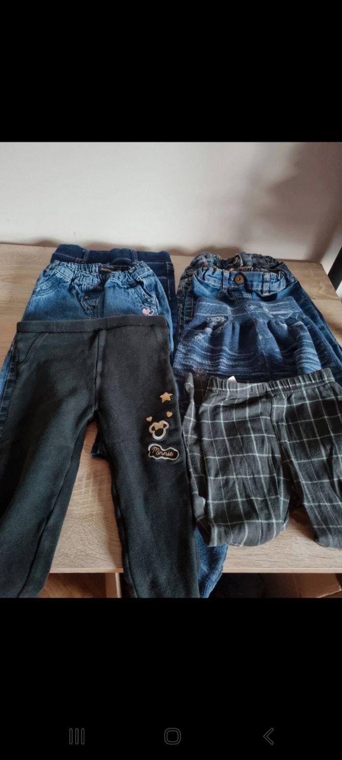 Lot pantalon fille 24 mois - photo numéro 1