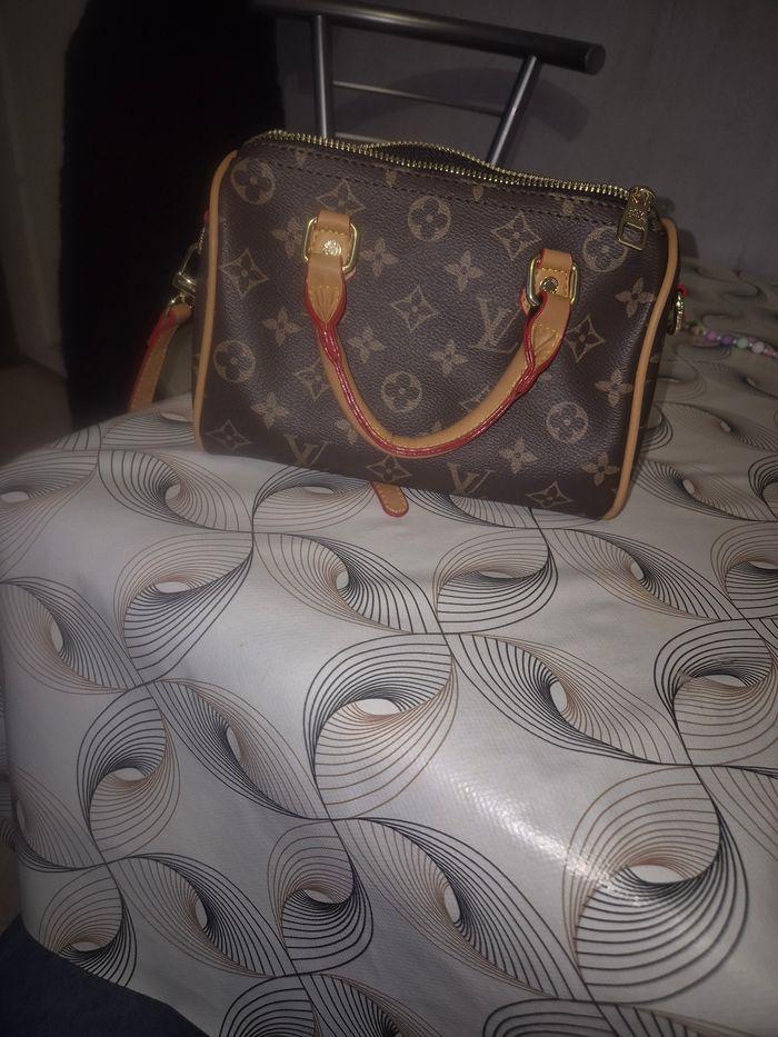 Sac LV  speedy - photo numéro 1