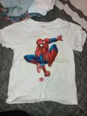 T-shirt spiderman 2 ans