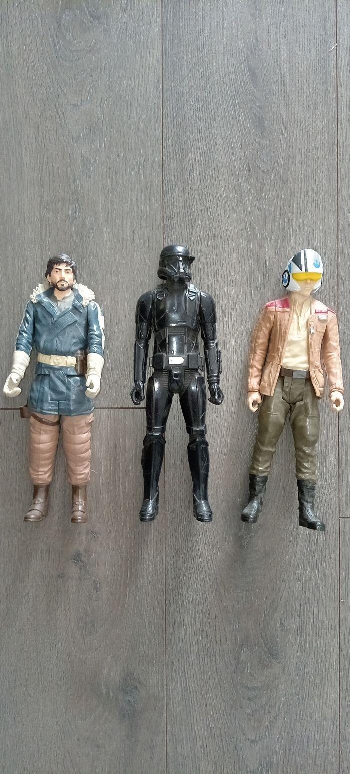 Lot  de 3 figurines star wars hasbro environ 30cm