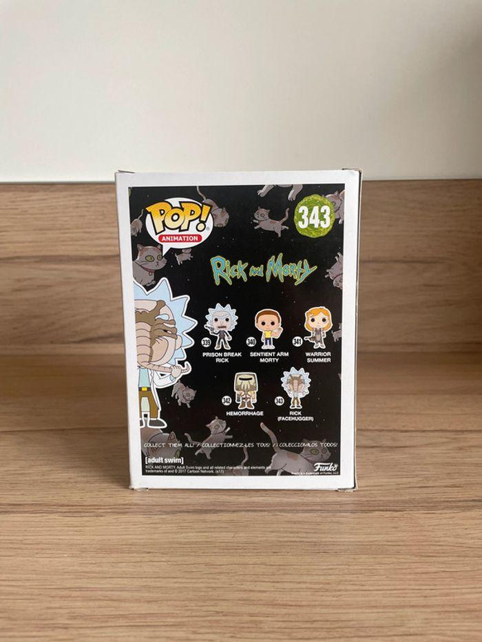 Figurine Funko Pop Rick et Morty : Rick (Facehugger) 343 - photo numéro 3