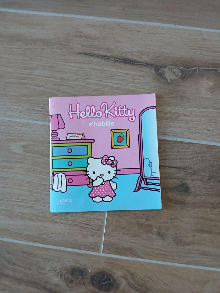 Petit livre Hello Kitty - photo numéro 1