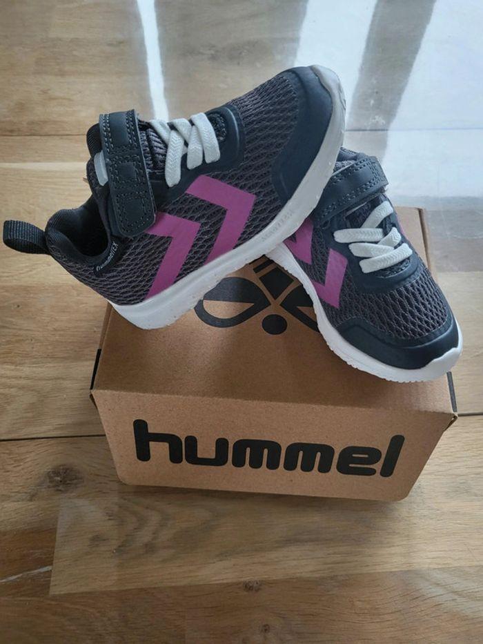 Baskets Hummel neuves gris pointure 23 - photo numéro 2