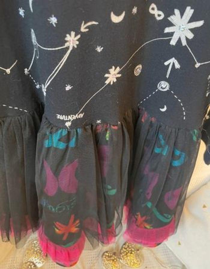 Magnifique robe desigual ML noir astronomie cœur gris rose TBE 11 12 ans - photo numéro 5