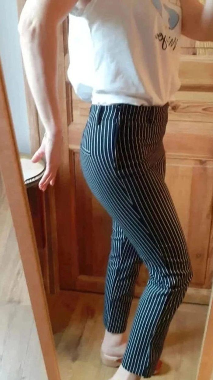 Pantalon droit rayé TBE - photo numéro 4