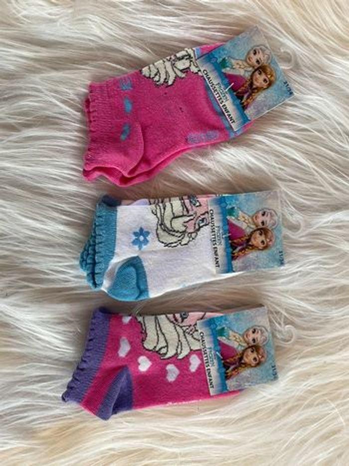 Lot chaussettes reine des neige