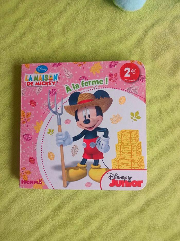 Livre la maison de Mickey "A la ferme" - photo numéro 2