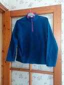 Pull  polaire quechua  taille  12ans I.  Code  Y2k